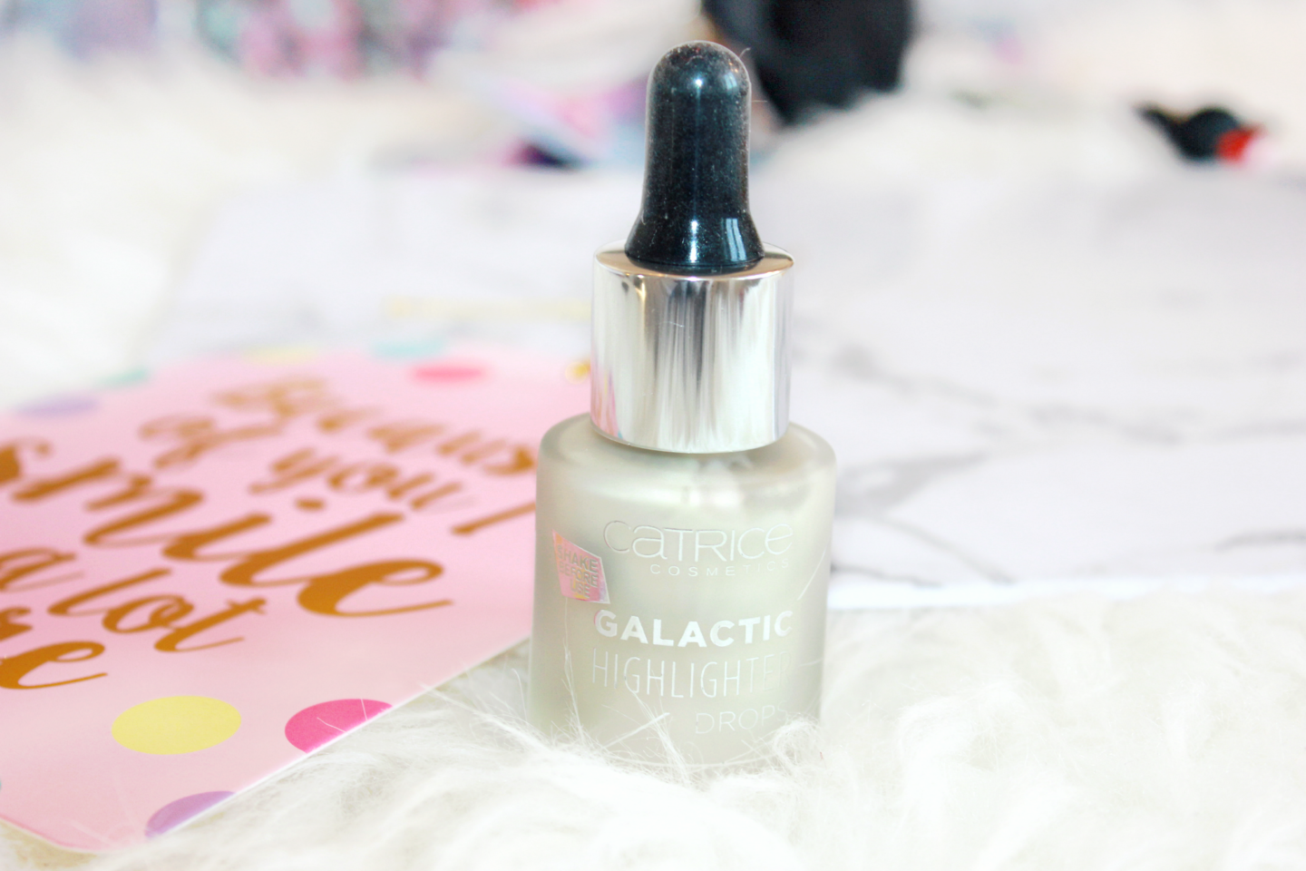 Catrice-Galactic-Highlighter-Drops-Review