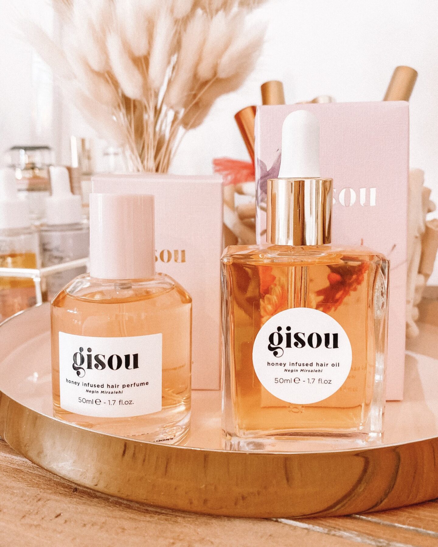 Gisou Honey Infused Hair Oil & Hair Perfume Review | Eline Blaise